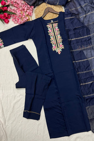 Navy Blue Viscose Chanderi Jacquard Embroidery Kurta Set_Kumari Sarees