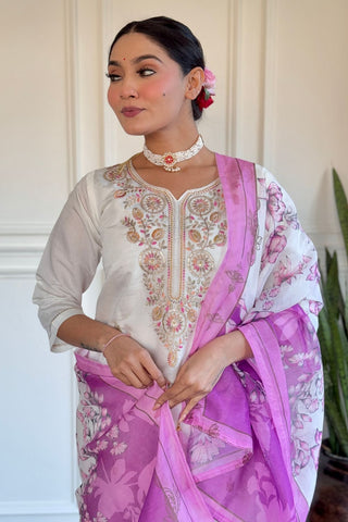 Off White Viscose Chanderi Silk Kurta Set_Kumari Sarees