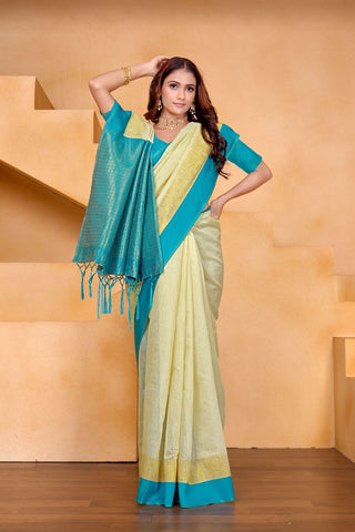 Off White  Pure Handloom Cotton With Gold Zari Silk Saree