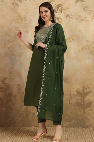 Green Nylon Chanderi Embroidery Kurta Set_Kumari Sarees