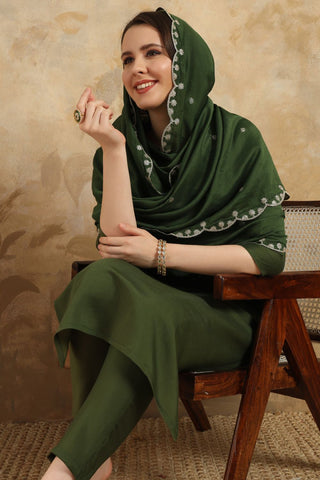 Green Nylon Chanderi Embroidery Kurta Set_Kumari Sarees