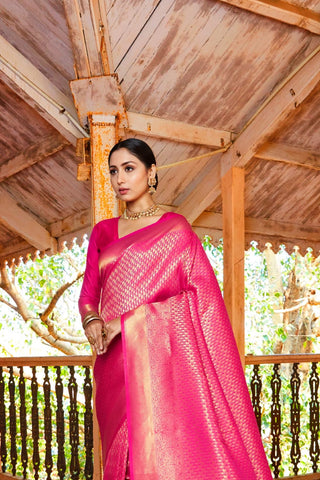 ONION PINK KANJEEVARAM HANDLOOM SILK SAREE 