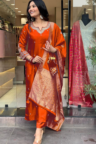 Orange Georgette Weightless Digital Printed Kurta Pant With Dupatta_Kumari Sarees