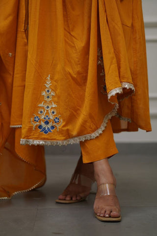 Orange Viscose Chanderi With Embroidered Kurta Set_Kumari Sarees