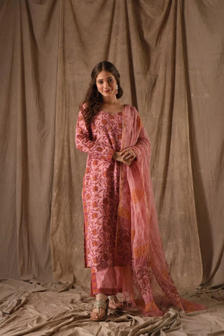 Peach Roman Linen Slub With Embroidery Kurta Set_Kumari Sarees