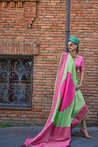 Pink & Green Soft Silk Handloom Weaving Saree