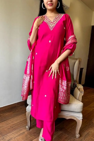 Pink Chanderi Jaccard Silk Embroidery Kurta Set_Kumari Sarees