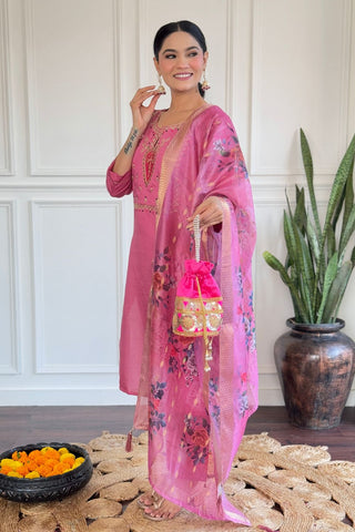 Pink Viscose Chanderi Jacquard Embroidery Kurta Set_Kumari Sarees