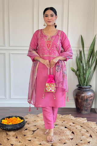 Pink Viscose Chanderi Jacquard Embroidery Kurta Set_Kumari Sarees
