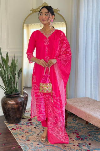 Viscose Gadhwal France Crepe Chinon Embroidery Kurta Set_Kumari Sarees