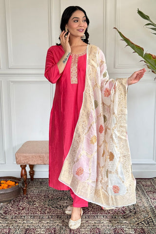 Pink Chanderi Jaquard Embroidery Kurta Set_Kumari Sarees