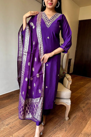 Purple Chanderi Jaccard Silk Embroidery Kurta Set_Kumari Sarees