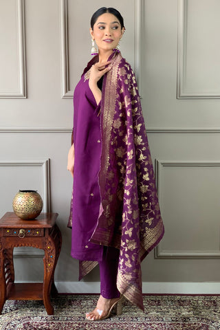 Wine Chanderi Jaccard Silk Embroidery Kurta Set.