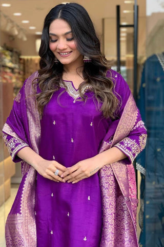 Purple Georgette Weightless Digital Printed Kurta Pant With Dupatta_Kumari Sarees