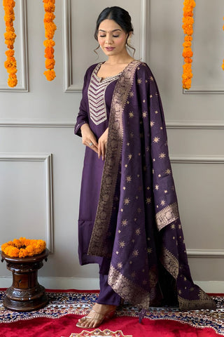 Wine Chanderi Silk Jaccard Silk Embroidery Kurta Set