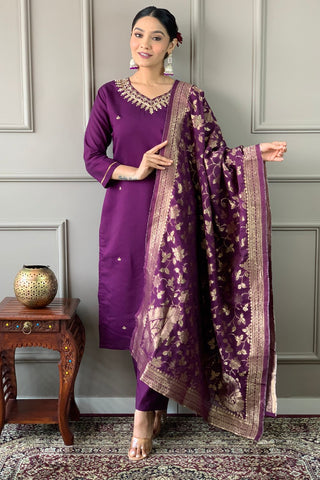 Wine Chanderi Jaccard Silk Embroidery Kurta Set.