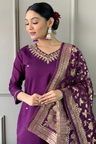 Wine Chanderi Jaccard Silk Embroidery Kurta Set.