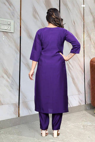 Purple Embrodairy Stright Kurta Set With Jacquard Dupatta Set_Kumari Sarees