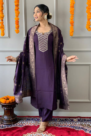 Wine Chanderi Silk Jaccard Silk Embroidery Kurta Set