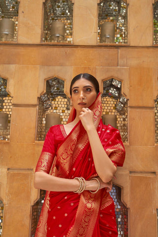 RED KANJEEVARAM HANDLOOM SILK SAREE 