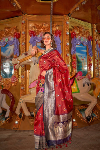 RED HANDLOOM WEAVING SILK SAREE