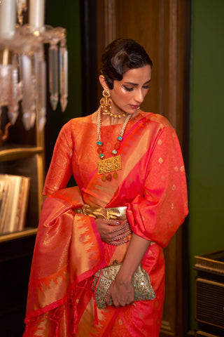 RED HANDLOOM WEAVING SILK SAREE