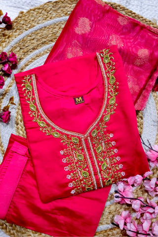 Red Viscose Chanderi Kurta Set_Kumari Sarees