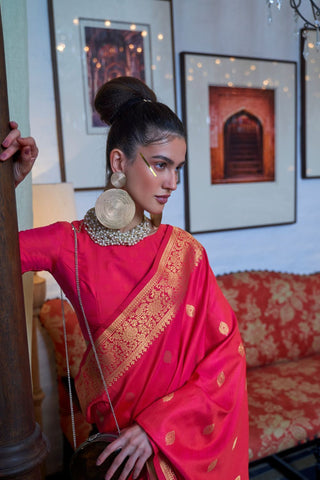 RED MOSS WEAVE HANDLOOM WEAVING SILK SAREE