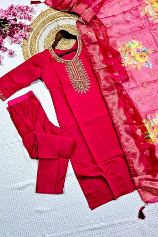 Red Viscose Chanderi Kurta Set_Kumari Sarees