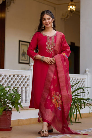 Red Viscose Chanderi Kurta Set_Kumari Sarees