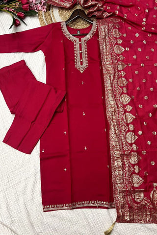 Red Viscose Chanderi With Embroidered Kurta Set_Kumari Sarees