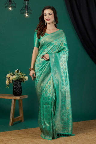 Sea Green And Gold-Toned Kanjeevaram Saree_Kumari Sarees