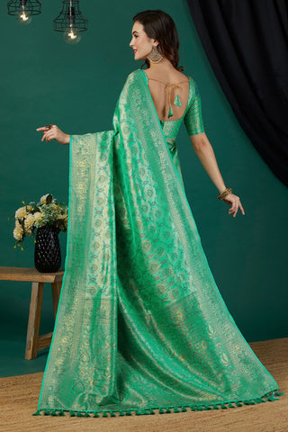 Sea Green And Gold-Toned Kanjeevaram Saree_Kumari Sarees