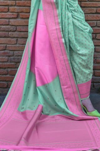 Sea Green & Lilac Soft Silk Handloom Weaving Saree