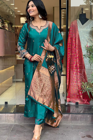 Teal Blue Georgette Weightless Digital Printed Kurta Pant With Dupatta_Kumari SArees