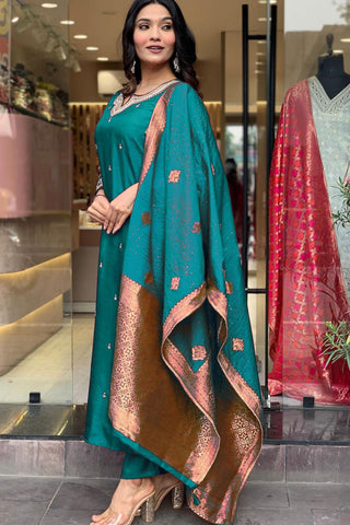 Teal Blue Georgette Weightless Digital Printed Kurta Pant With Dupatta_Kumari Sarees