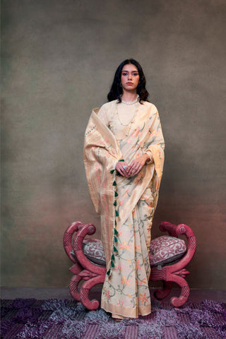 WHITE SPUN HANDWOVEN JAMDANI SAREE