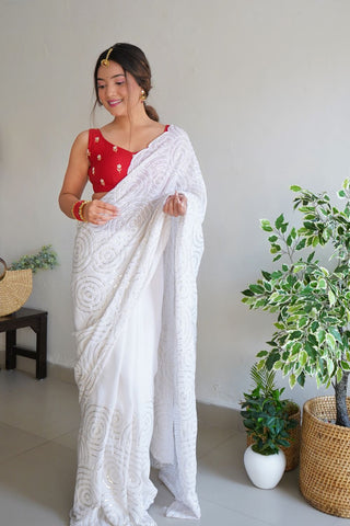 WHITE GEORGETTE SILK SAREE