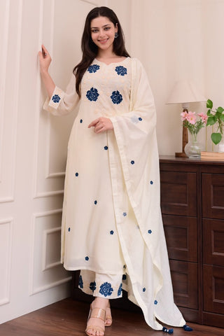 White Viscose With Embroidery Kurta Set_Kumari Sarees