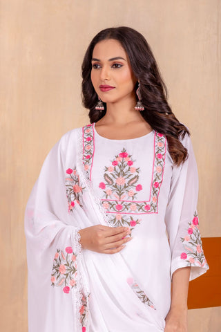 White Georgette With Embroidery Work Kurta Set