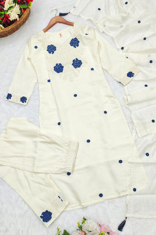 White Viscose With Embroidery Kurta Set_Kumari Sarees