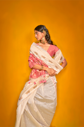 White Tussar Handloom Weaving Silk Saree