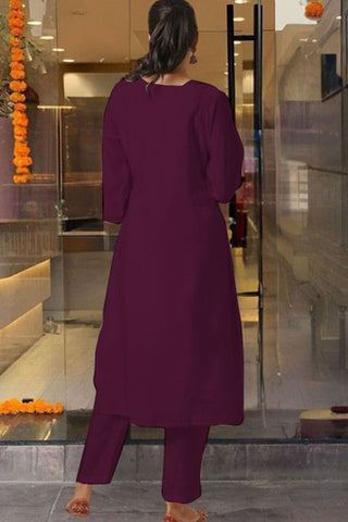 Multi Color Georgette Weightless Degital Printed Kurti Pant With Dupatta_Kumari Sarees