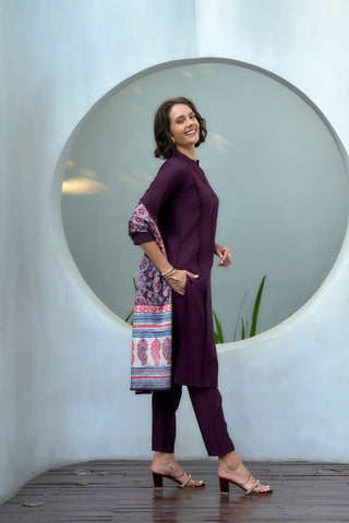 Wine Vatican With Embroidery Kurta Set