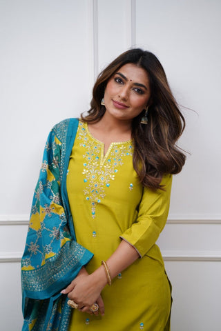 Yellow Women Embroidered Chanderi Silk Kurta Set_Kumari Sarees