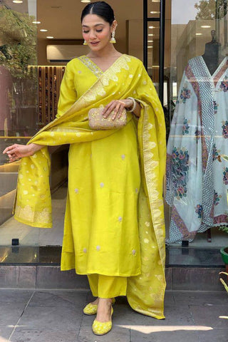 Yellow Viscose Chanderi Jacquard Embroidery Kurta Set_Kumari Sarees