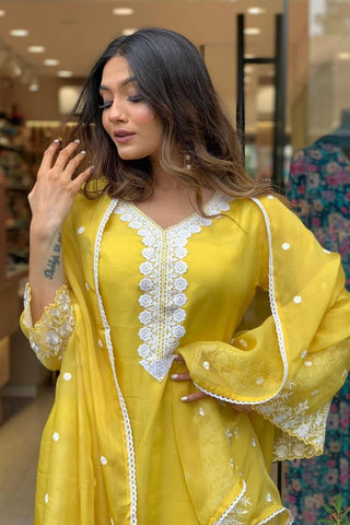 Yellow Georgette Pure Russian  Embroidered Silk Kurta Set_Kumari Sarees