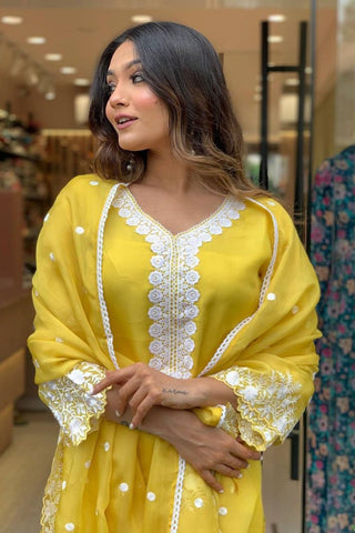 Yellow Georgette Pure Russian  Embroidered Silk Kurta Set_Kumari Sarees